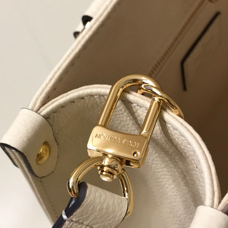Anum Bags ln Luxury Bag --57788