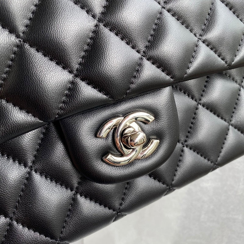 new-luxury-designer-bags-nm9576
