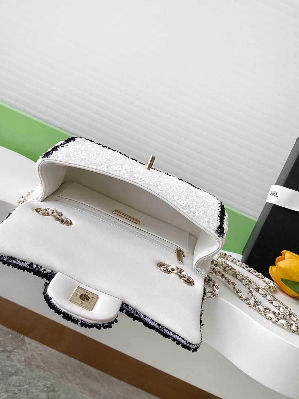 Anum Bags CHn Luxury Bag --114146