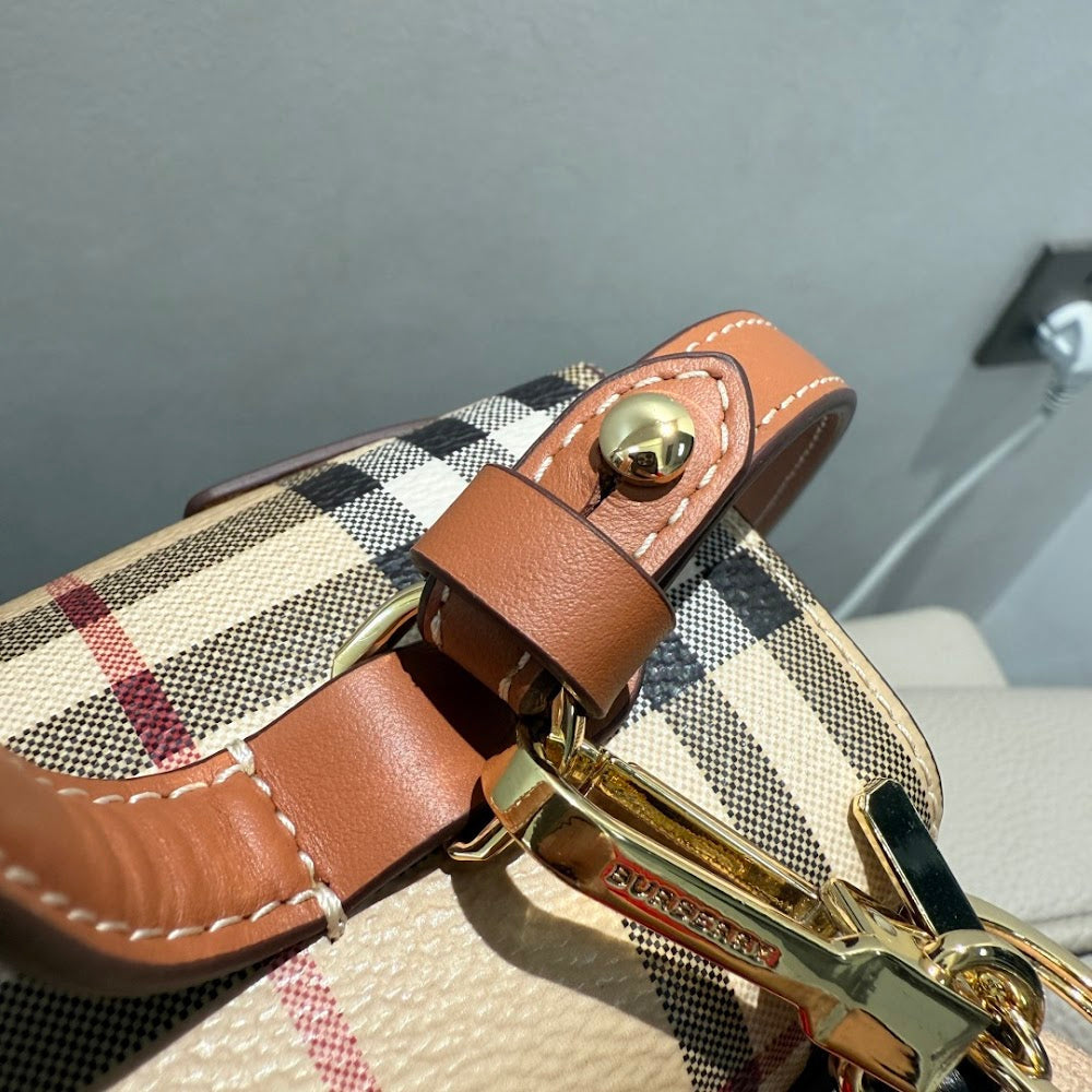 Ezyycart Bags Burberryn Luxury Bag --92900