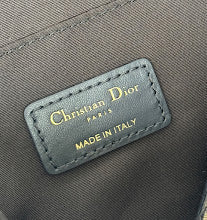 new-luxury-designer-bags-nm7356