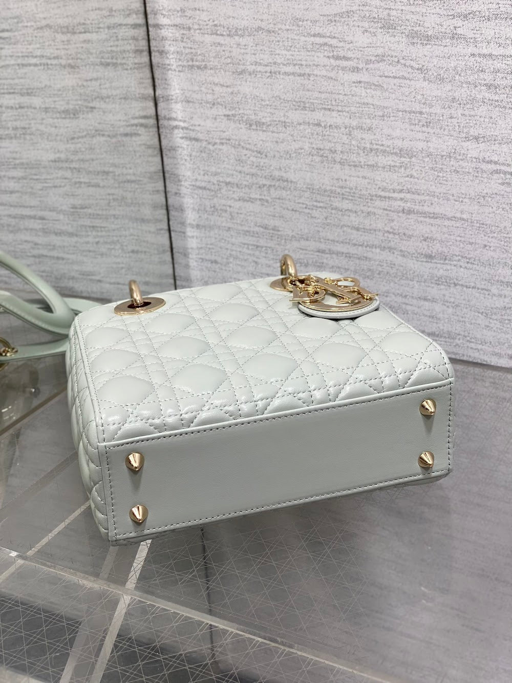 new-designer-premium-bags-nm16620