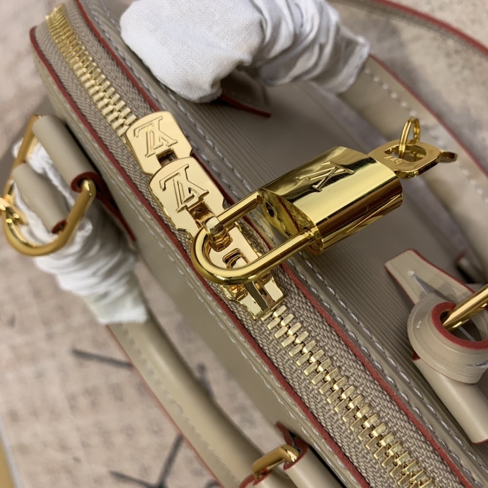 Anum Bags ln Luxury Bag --59278