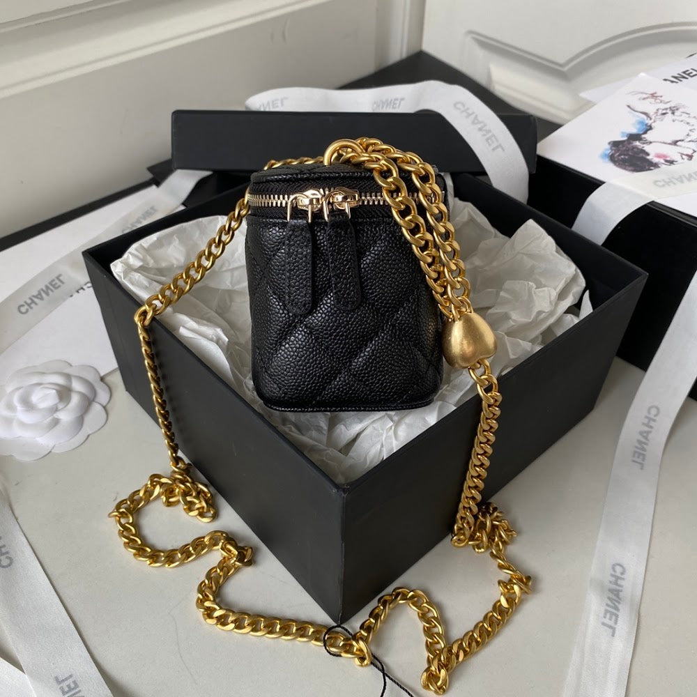 new-luxury-designer-bags-nm20548