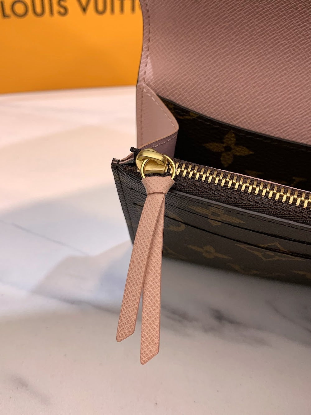 Anum Bags ln Luxury Bag --59570
