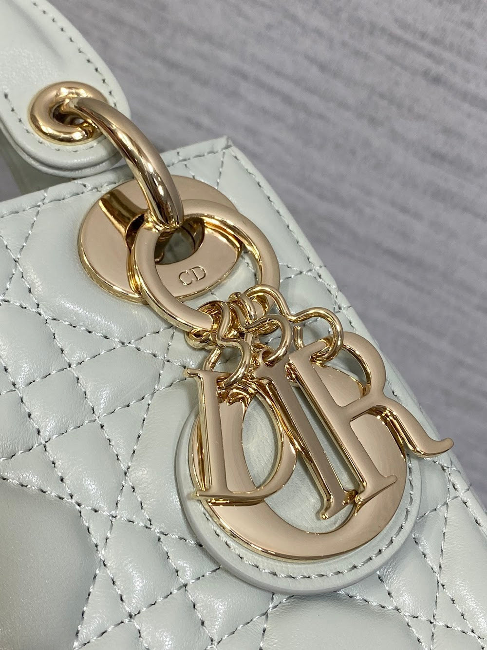 new-designer-premium-bags-nm16621