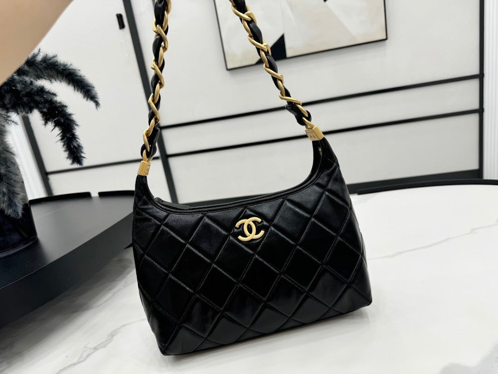 new-luxury-designer-bags-nm9394