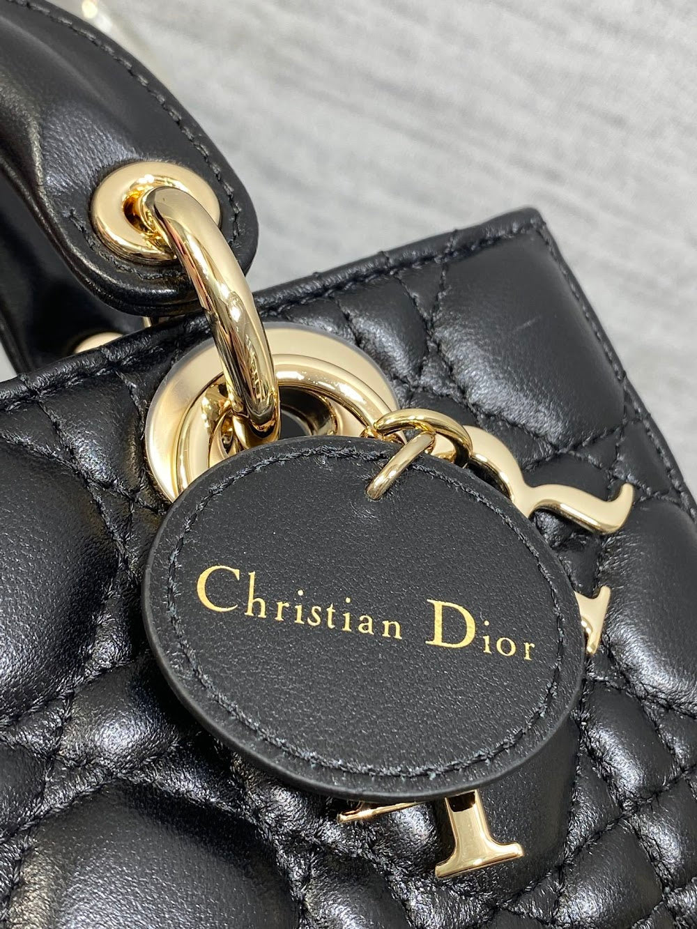 new-designer-premium-bags-nm16871