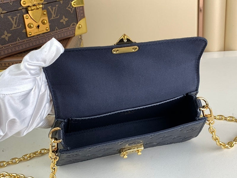 Anum Bags ln Luxury Bag --58300