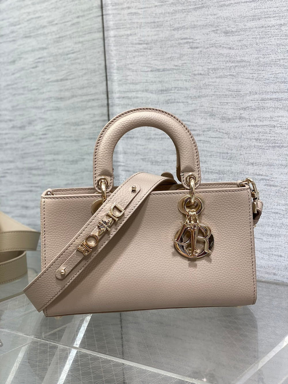 new-designer-premium-bags-nm15878