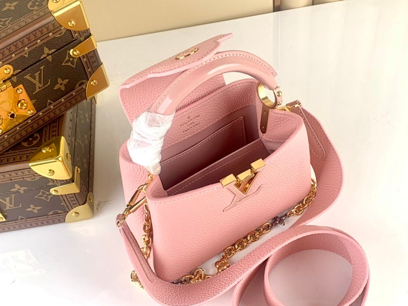Anum Bags ln Luxury Bag --60650