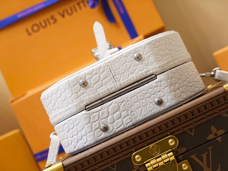 Anum Bags ln Luxury Bag --60208