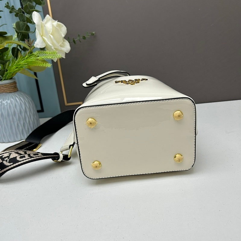 Ezyycart Bags pradn Luxury Bag --73066