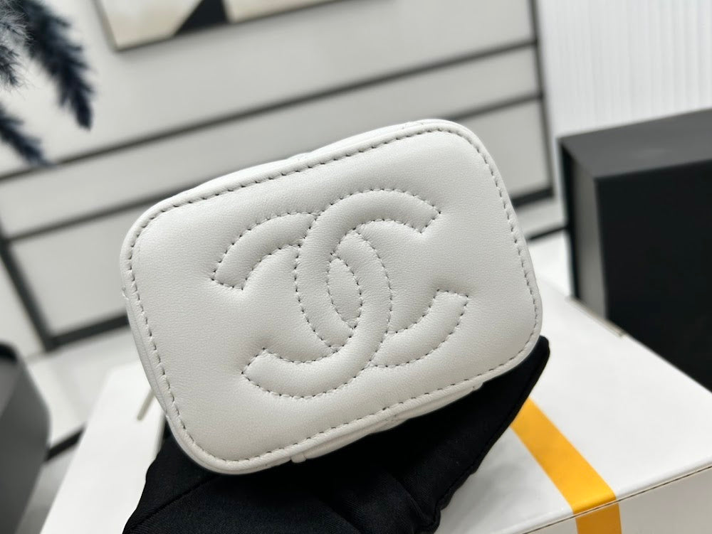 new-luxury-designer-bags-nm19845
