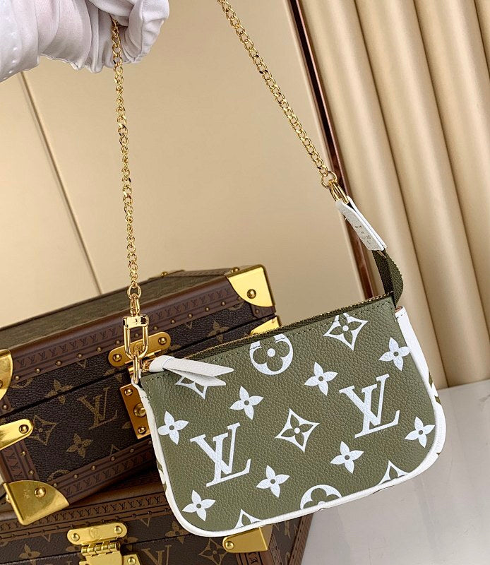 Anum Bags ln Luxury Bag --56183