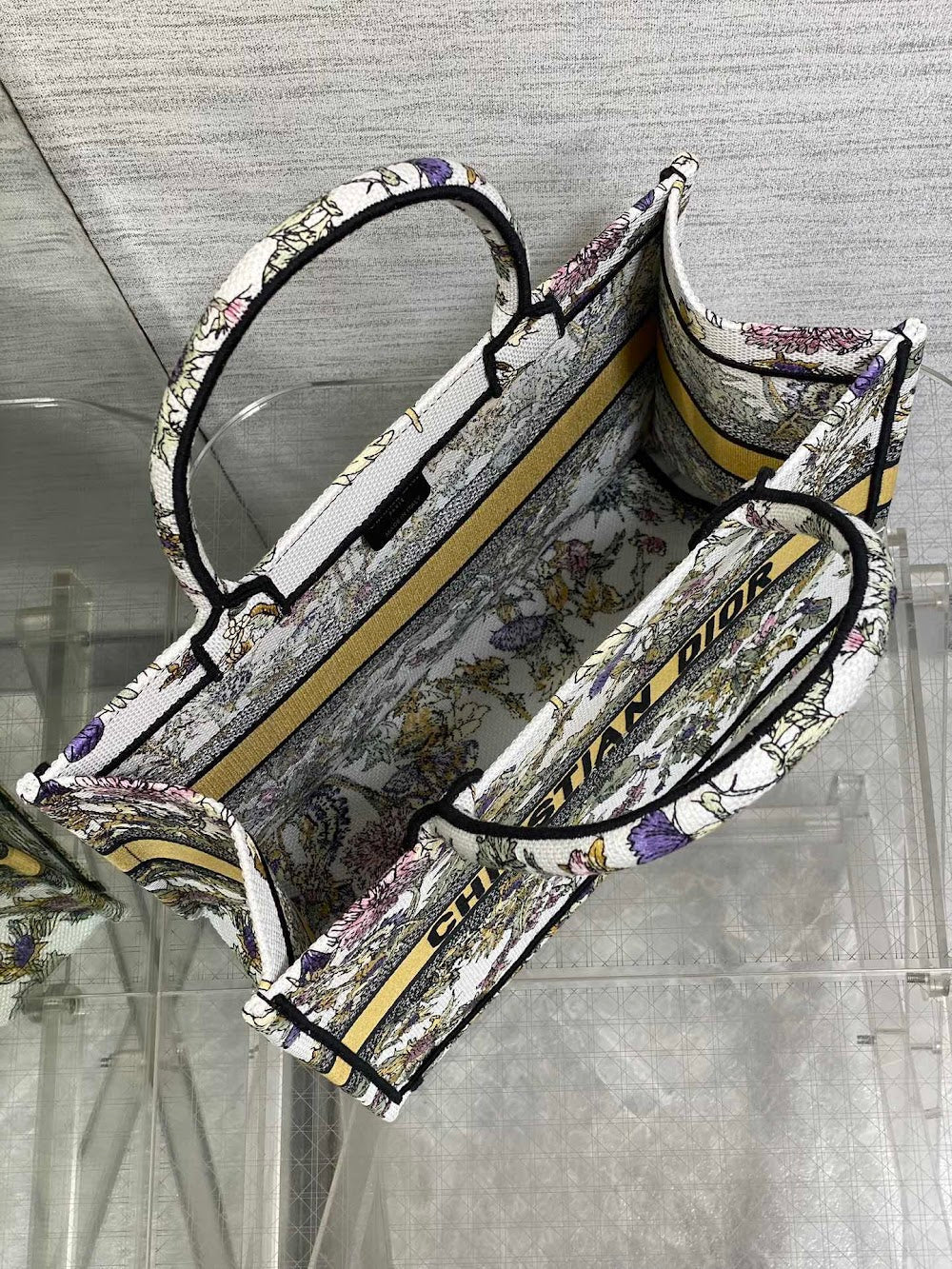 new-designer-premium-bags-nm16601
