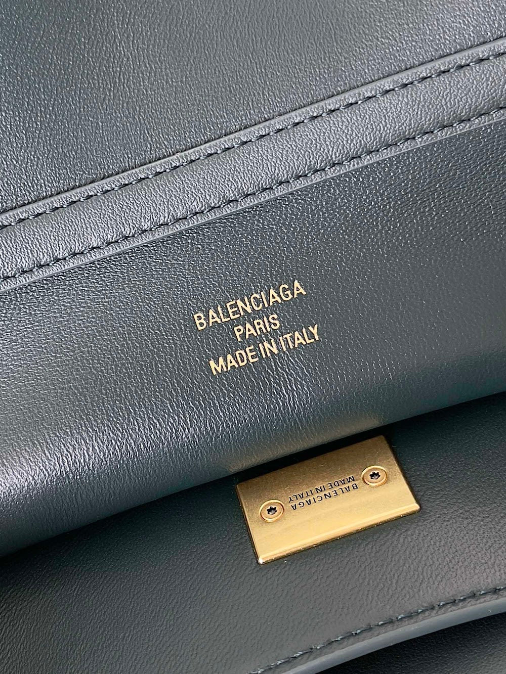Ezyycart Bags Balenciaga Luxury Bag --110826