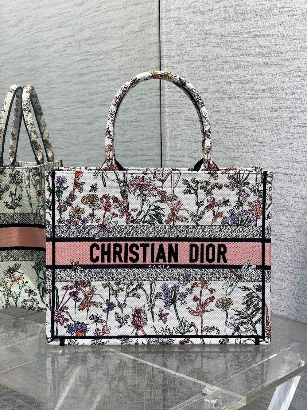 new-luxury-designer-bags-nm16038