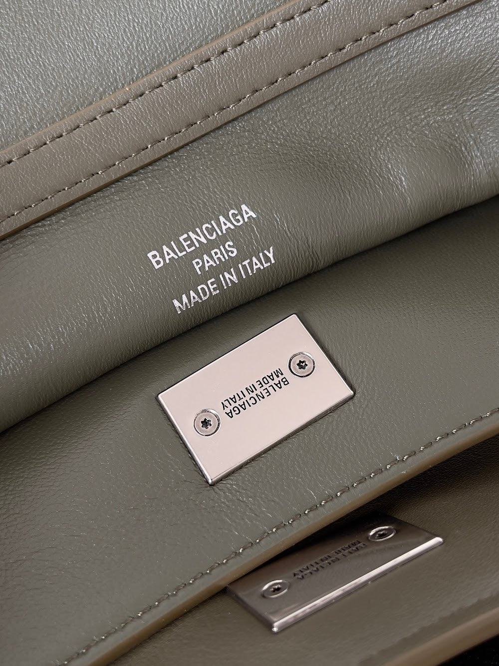 Ezyycart Bags Balenciaga Luxury Bag --110638