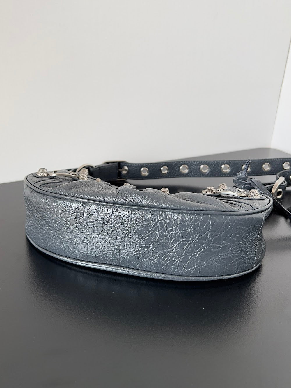 Ezyycart Bags Balenciaga Luxury Bag --111154