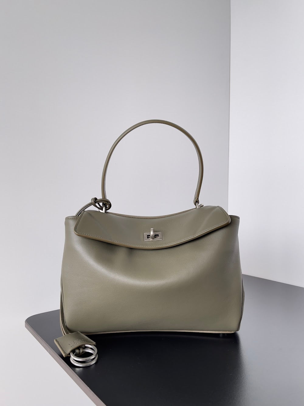 Ezyycart Bags Balenciaga Luxury Bag --110638