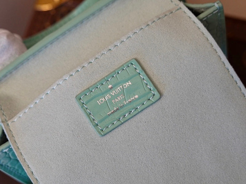Anum Bags ln Luxury Bag --60267