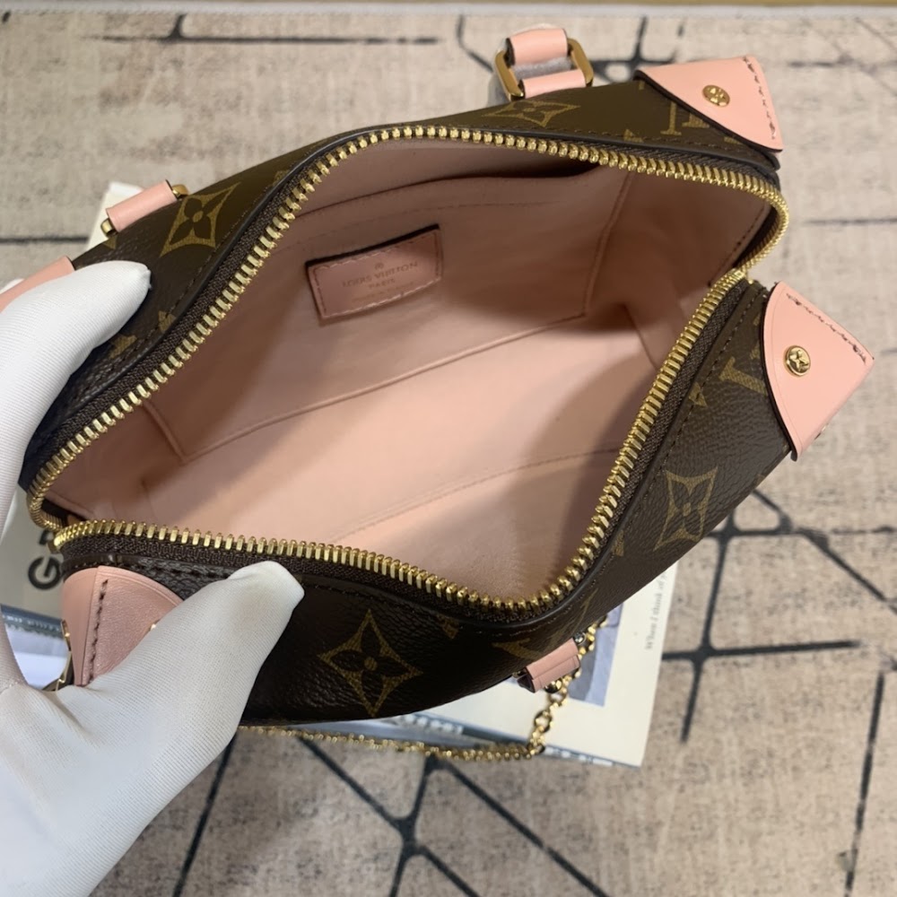 Anum Bags ln Luxury Bag --59244
