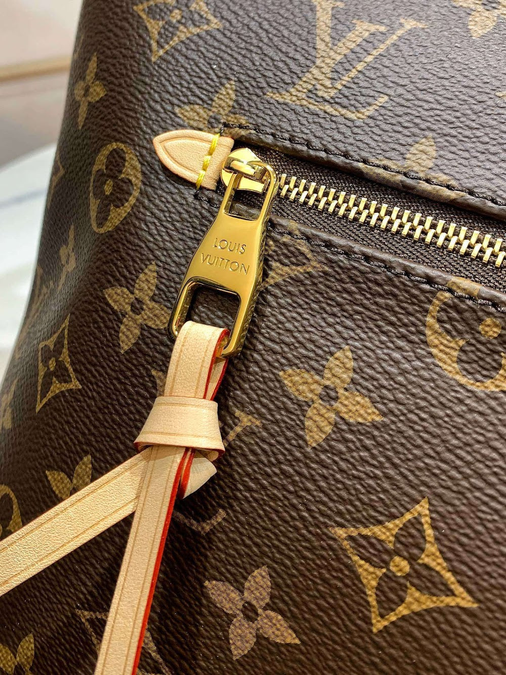 Anum Bags ln Luxury Bag --57002