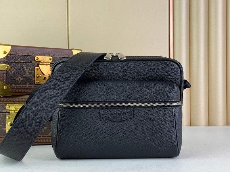 Anum Bags ln Luxury Bag --56789