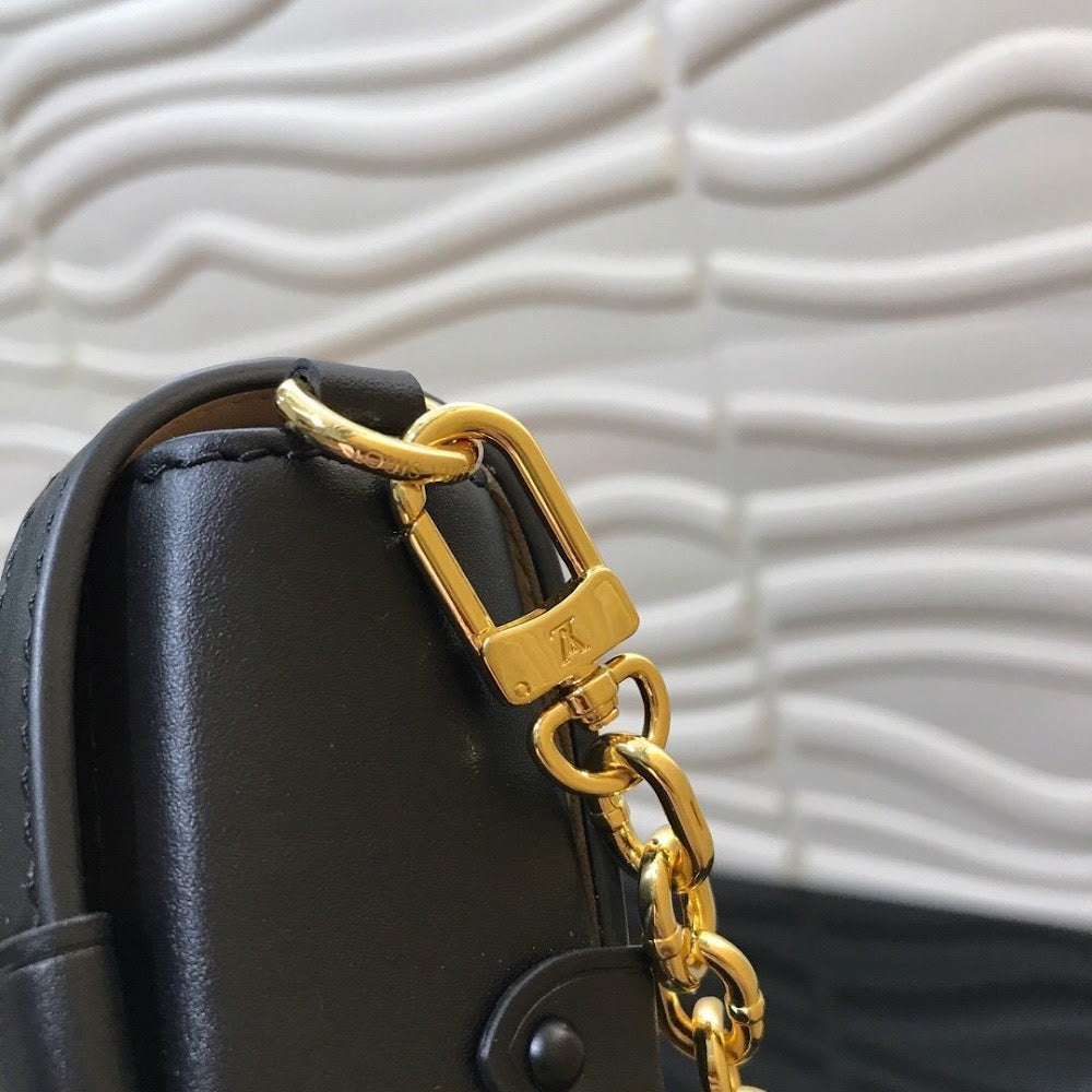 Anum Bags ln Luxury Bag --59038