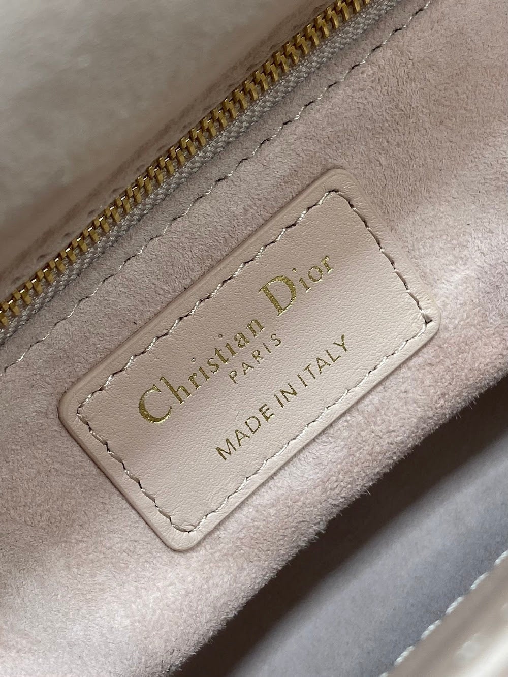 new-designer-premium-bags-nm16199