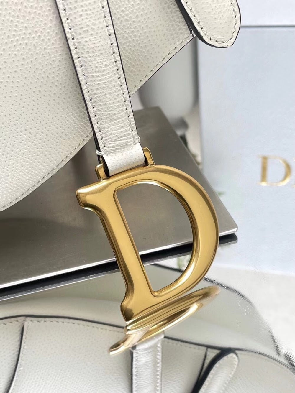 new-luxury-designer-bags-nm15979
