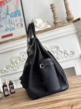 new-luxury-designer-bags-nm11326