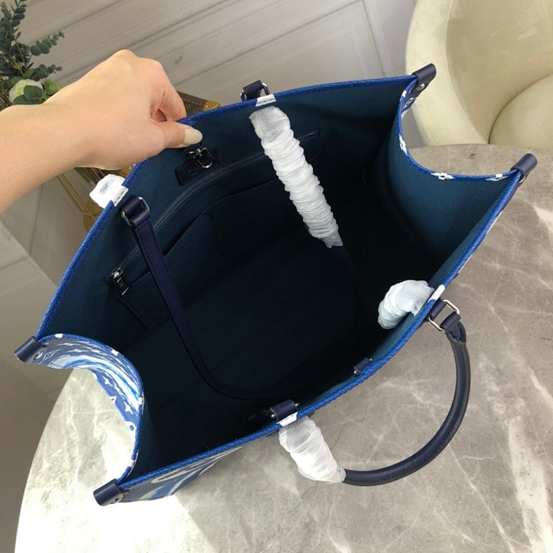 Anum Bags ln Luxury Bag --60697