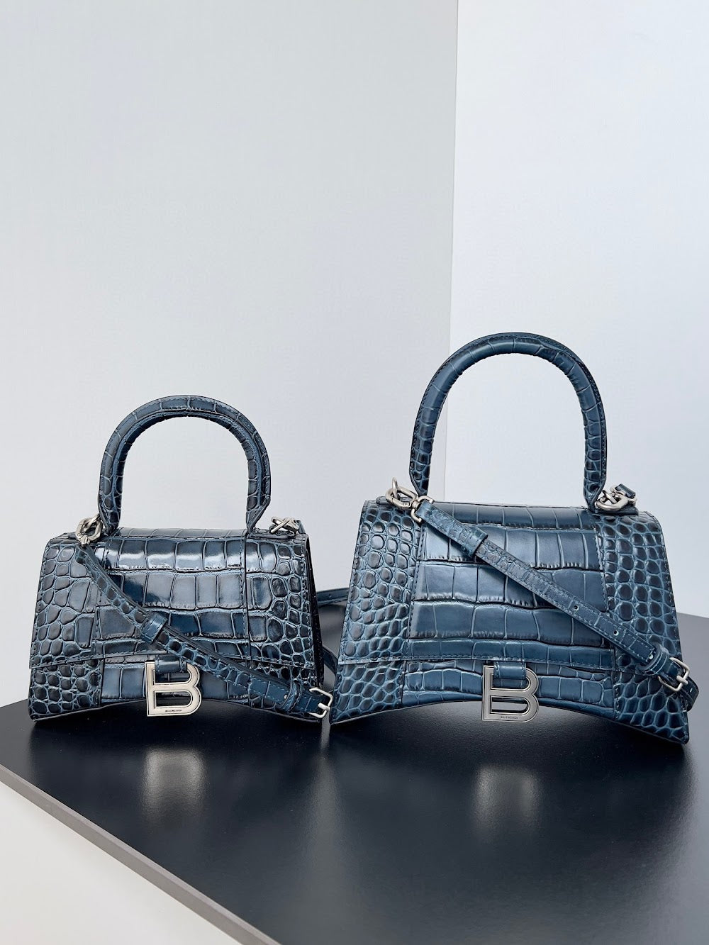 Ezyycart Bags Balenciaga Luxury Bag --111053