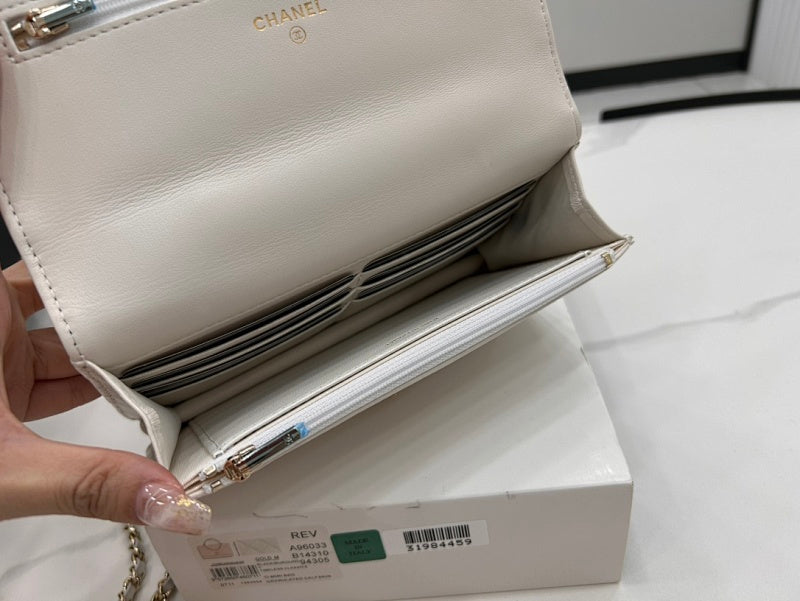 new-luxury-designer-bags-nm9312
