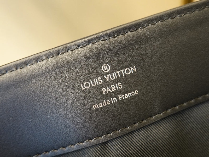 Anum Bags ln Luxury Bag --60283