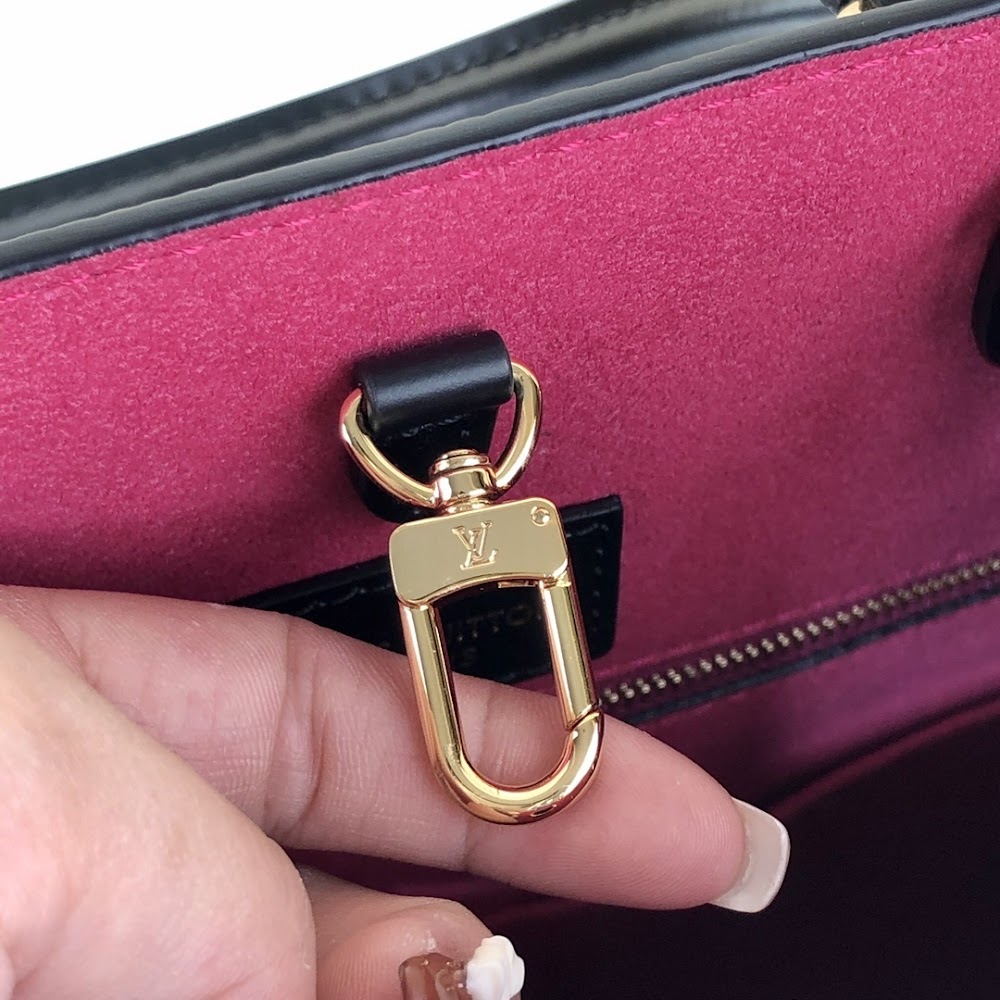 Anum Bags ln Luxury Bag --56745