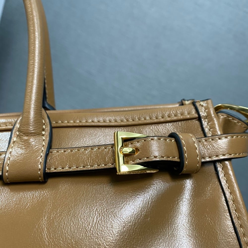 Ezyycart Bags pradn Luxury Bag --75000