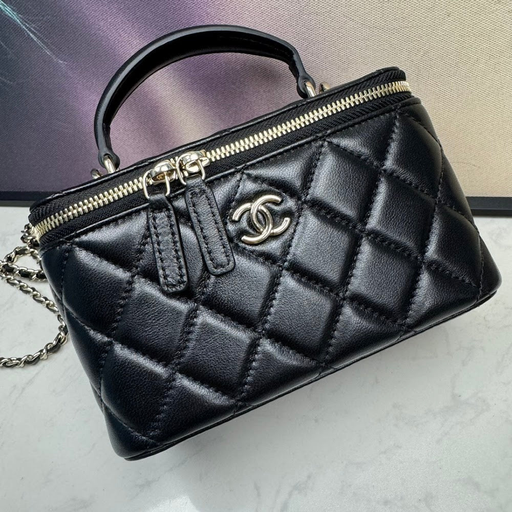 new-luxury-designer-bags-nm9423