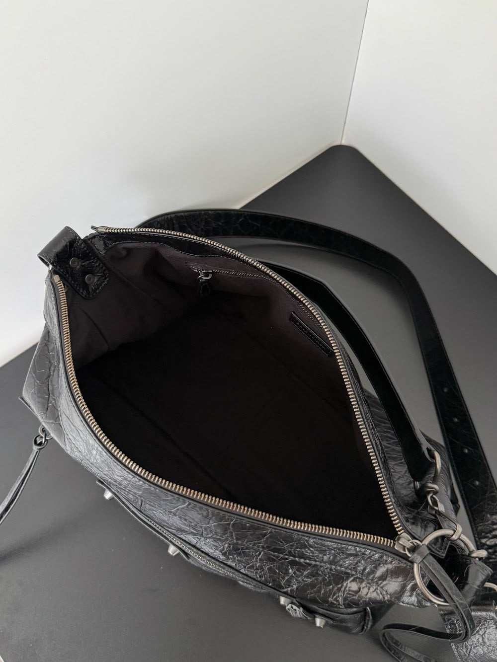 Ezyycart Bags Balenciaga Luxury Bag --111123