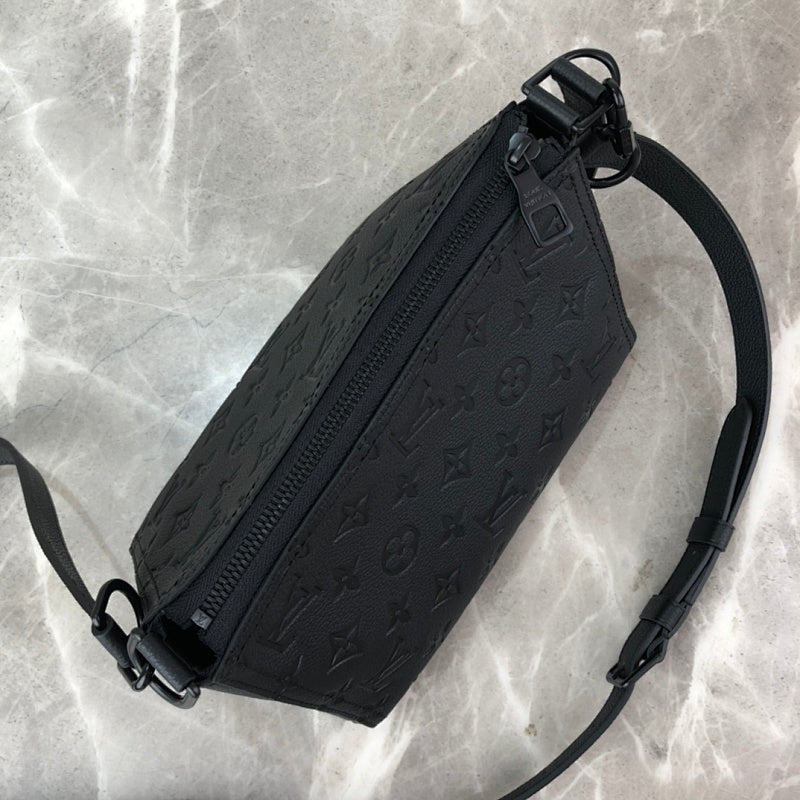 Anum Bags ln Luxury Bag --60965