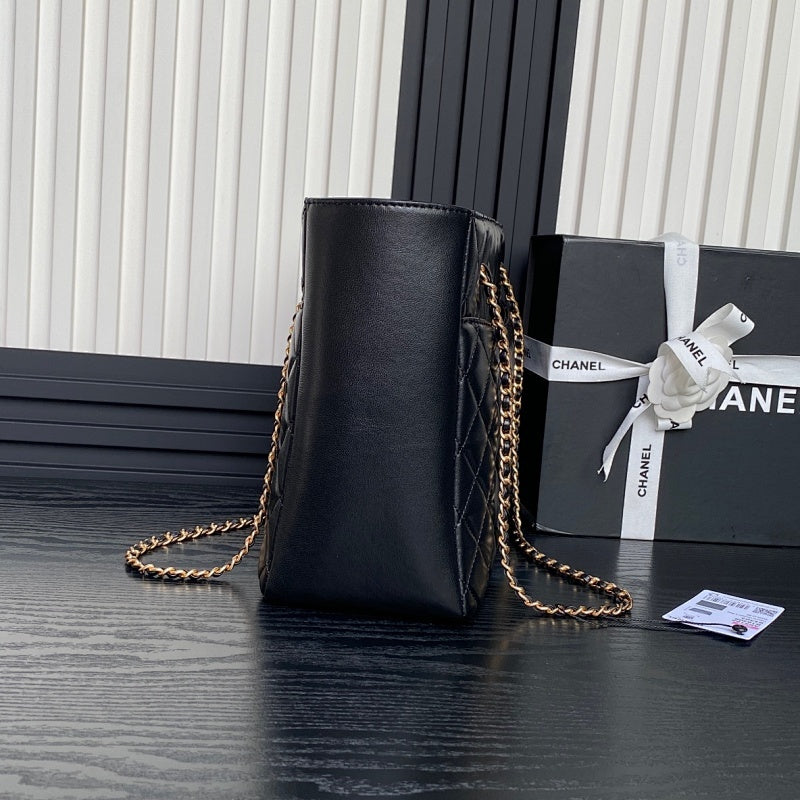 new-luxury-designer-bags-nm20032