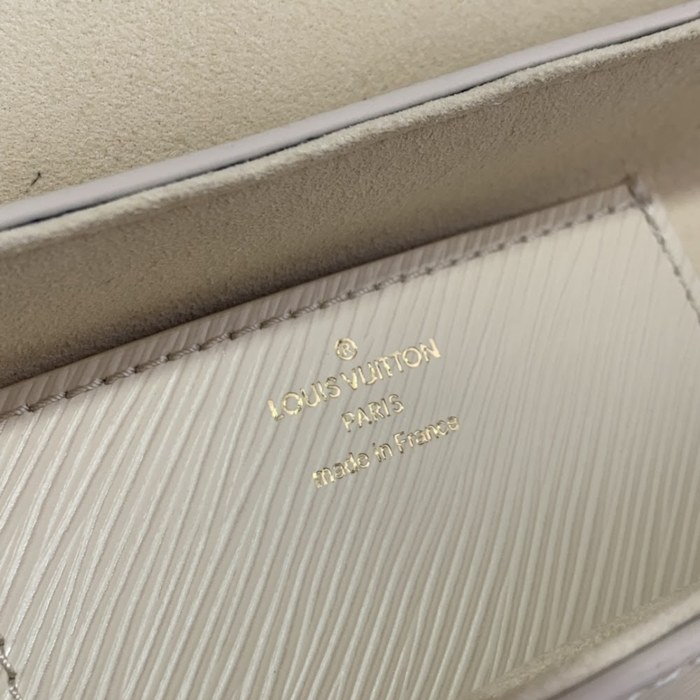 Anum Bags ln Luxury Bag --60915