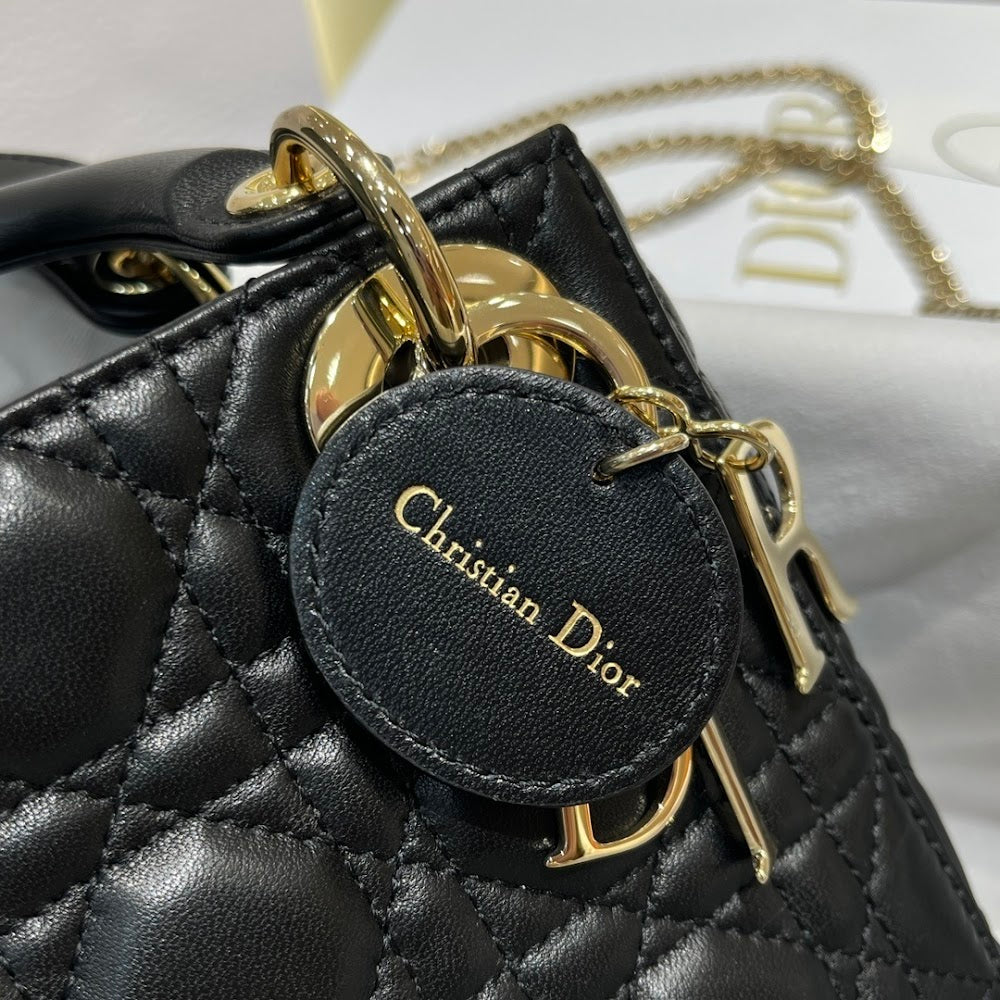 new-luxury-designer-bags-nm16170