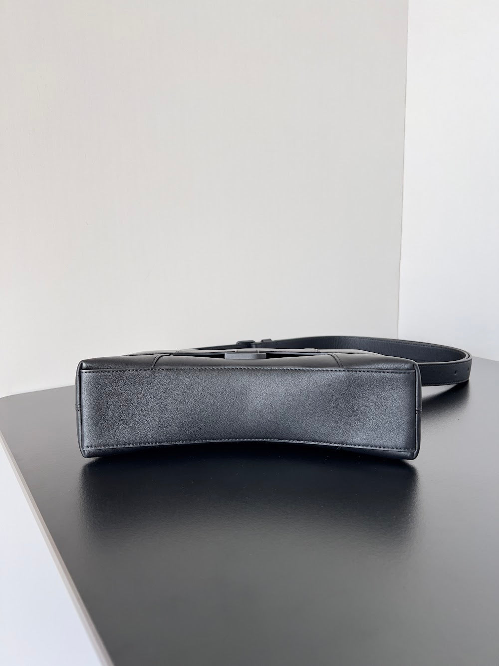 Ezyycart Bags Balenciaga Luxury Bag --111207
