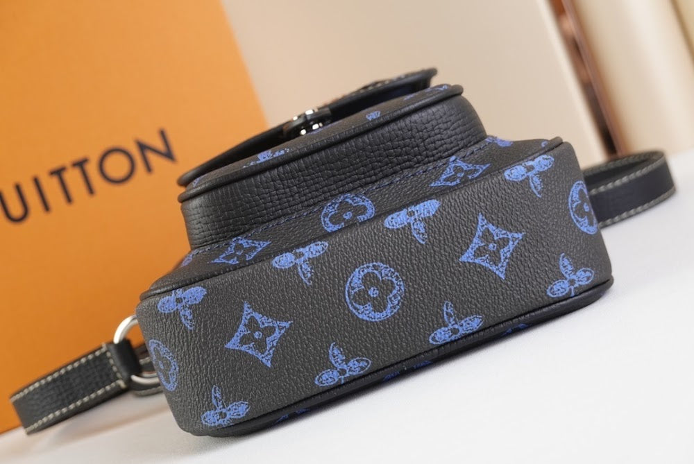 Anum Bags ln Luxury Bag --58309
