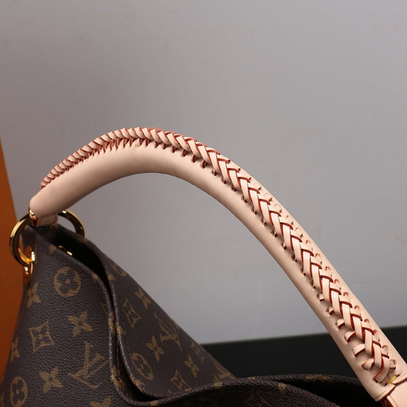 Anum Bags ln Luxury Bag --56106
