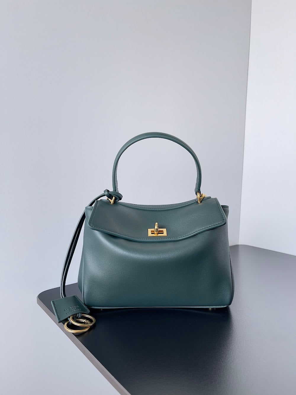 Ezyycart Bags Balenciaga Luxury Bag --110829
