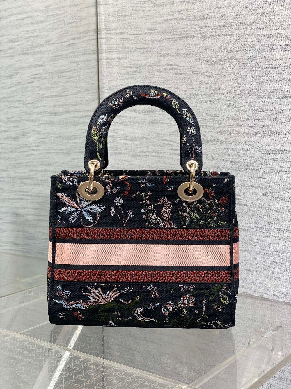 new-designer-premium-bags-nm16302